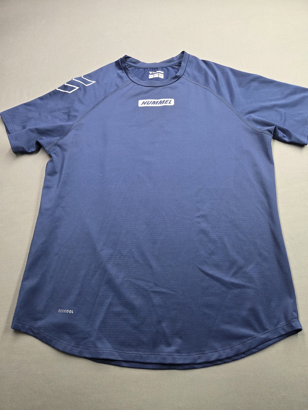 Hummel Steel Blue BeeCool Training Jersey Shirt Men's Size Small Chevrons